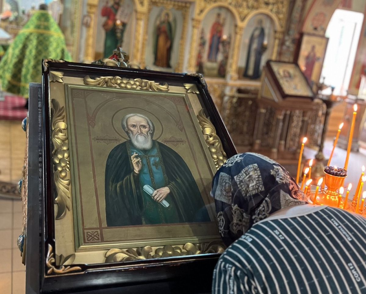 Когда наше воинство вновь стоит за русскую землю, мы обращаемся к Сергию Радонежскому
