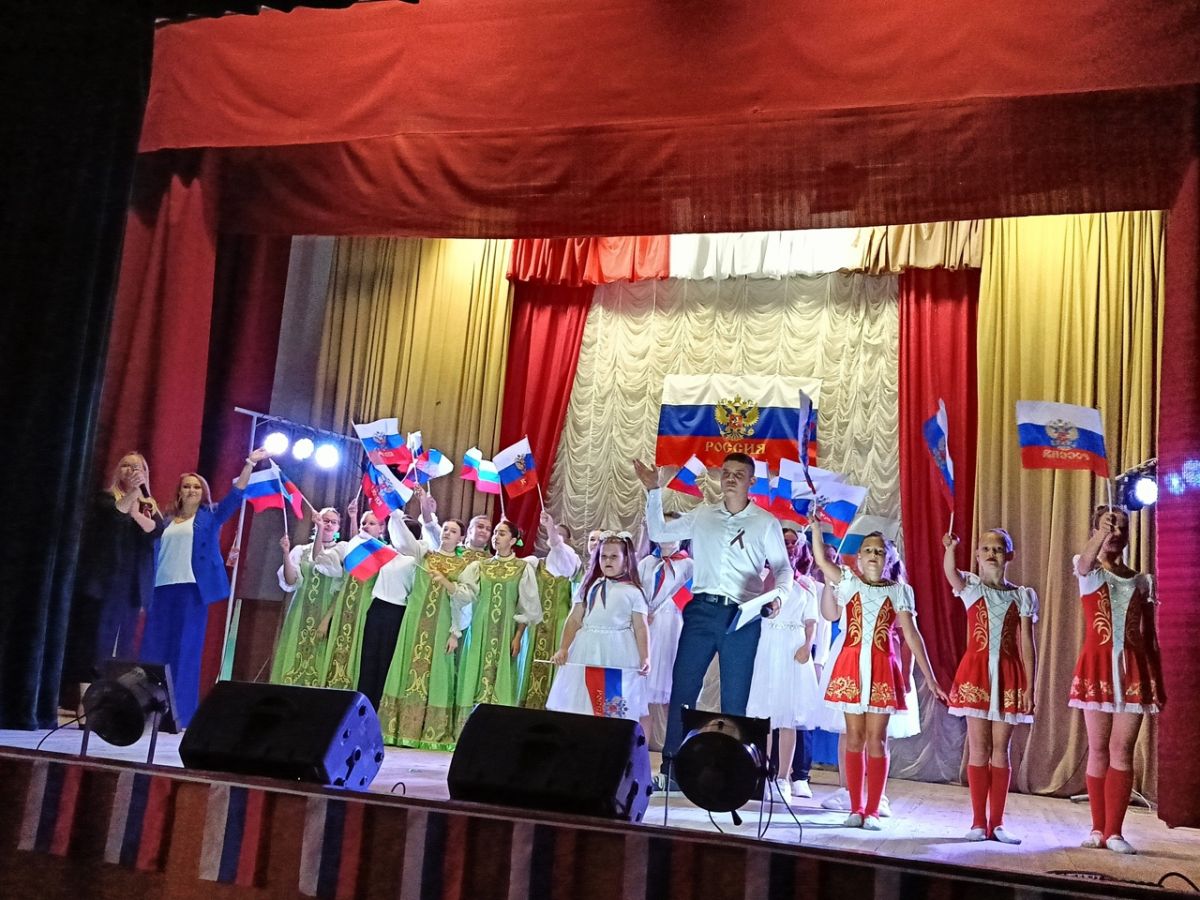 В Советске состоялся концерт «Триколор страны родной»