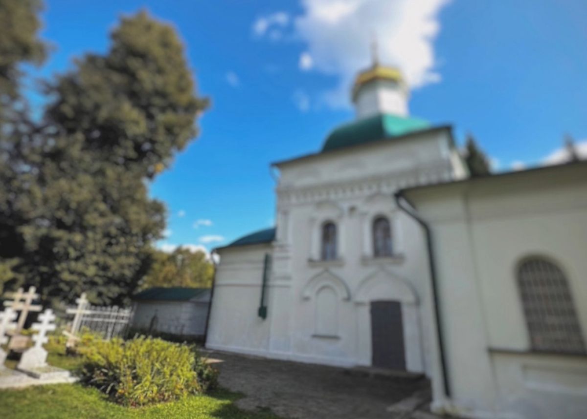 В щекинских храмах каждое воскресенье совершается чтение акафистов