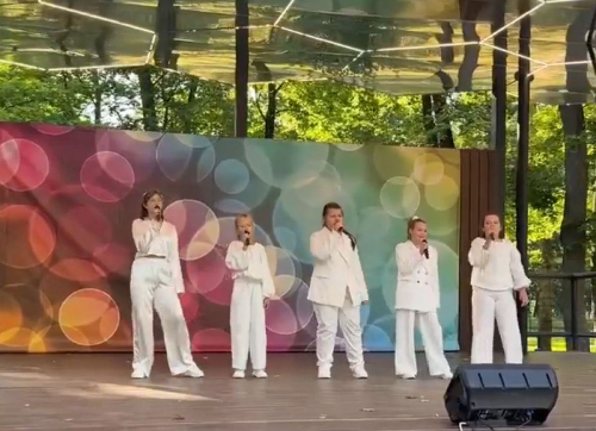 В День знаний городской парк Щекино наполнился детскими улыбками