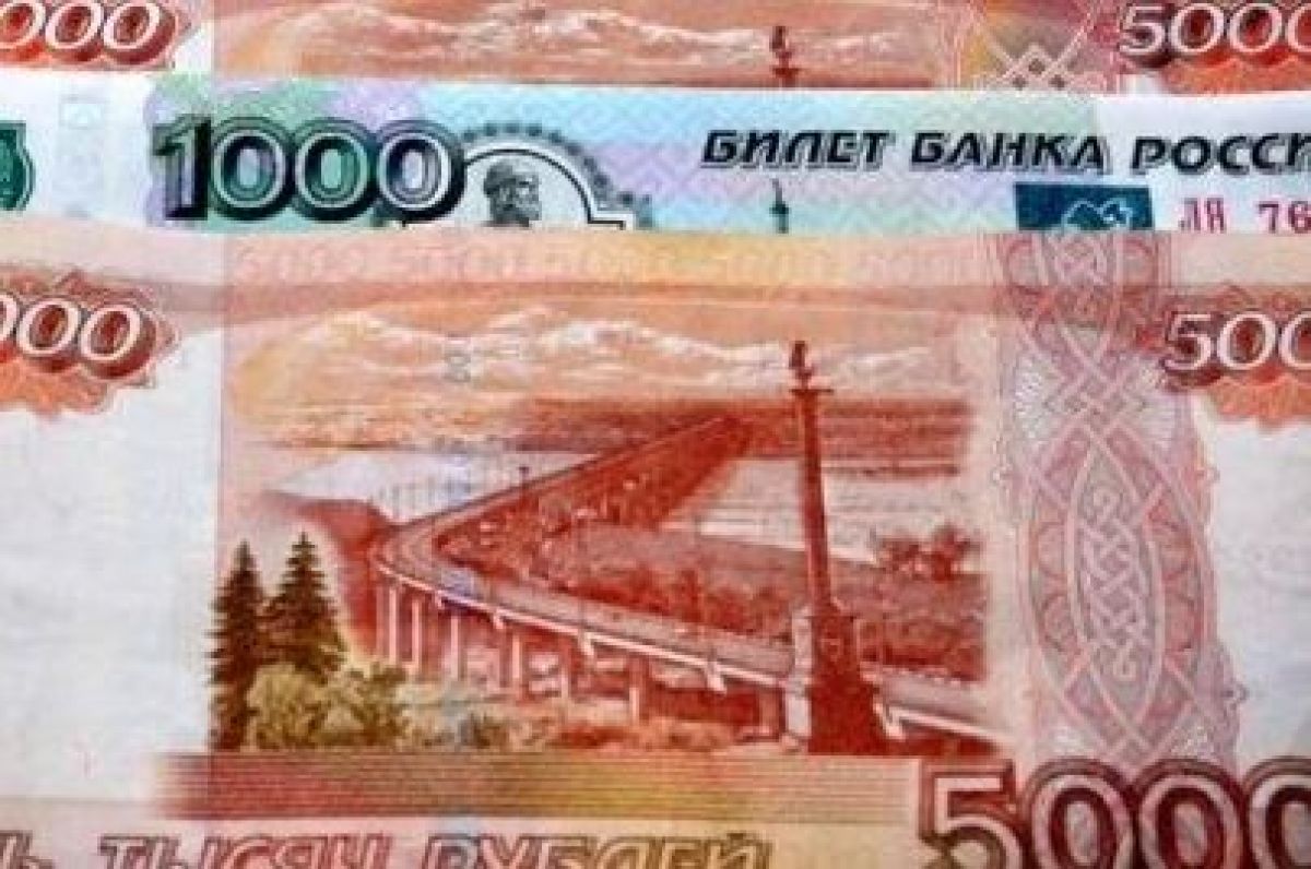 Нарушительница Правил дорожного движения заплатила 182 штрафа ГИБДД
