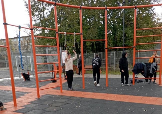 В Щекино после реконструкции открыли спортивную площадку