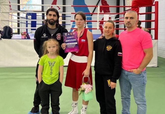 Щекинская спортсменка стала призером Всероссийских соревнований по боксу