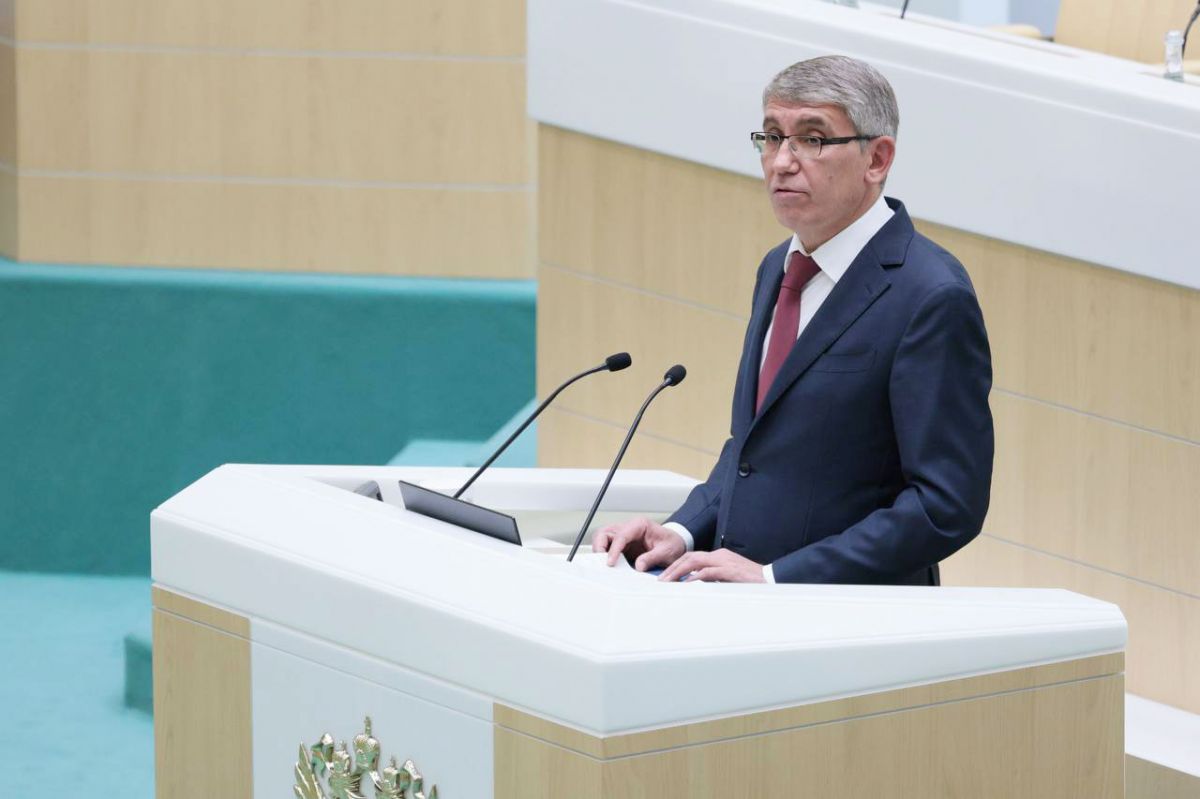 Дмитрий Миляев рассказал о социально-экономическом положении региона и перспективах его развития Дмитрий Миляев рассказал о социально-экономическом положении региона и перспективах его развития