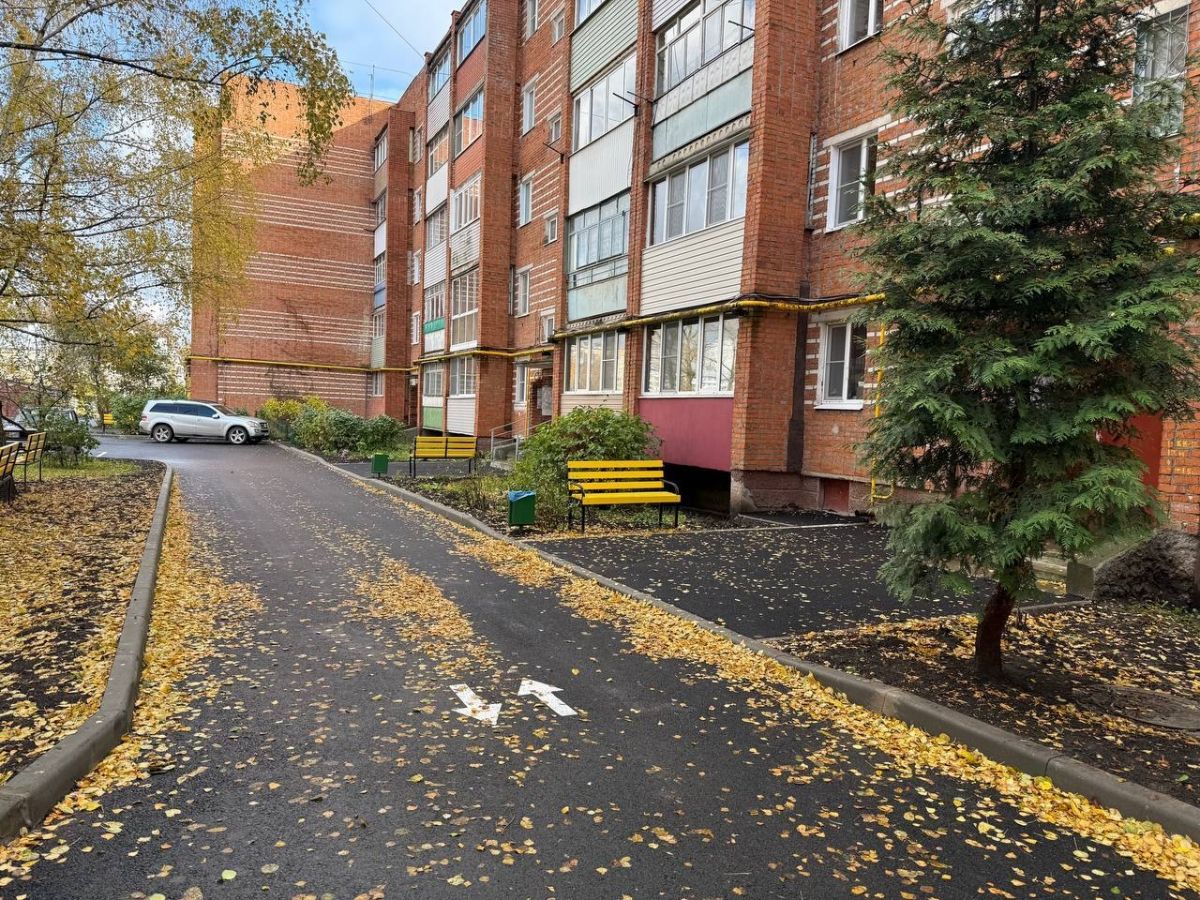 В Щекинском районе завершились работы по благоустройству дворов В Щекинском районе завершились работы по благоустройству дворов