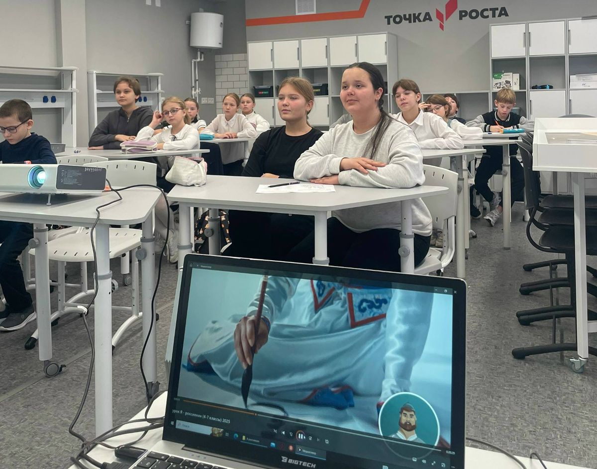 Школьники из Селиваново приняли участие в акции «Я – россиянин» Школьники из Селиваново приняли участие в акции «Я – россиянин»