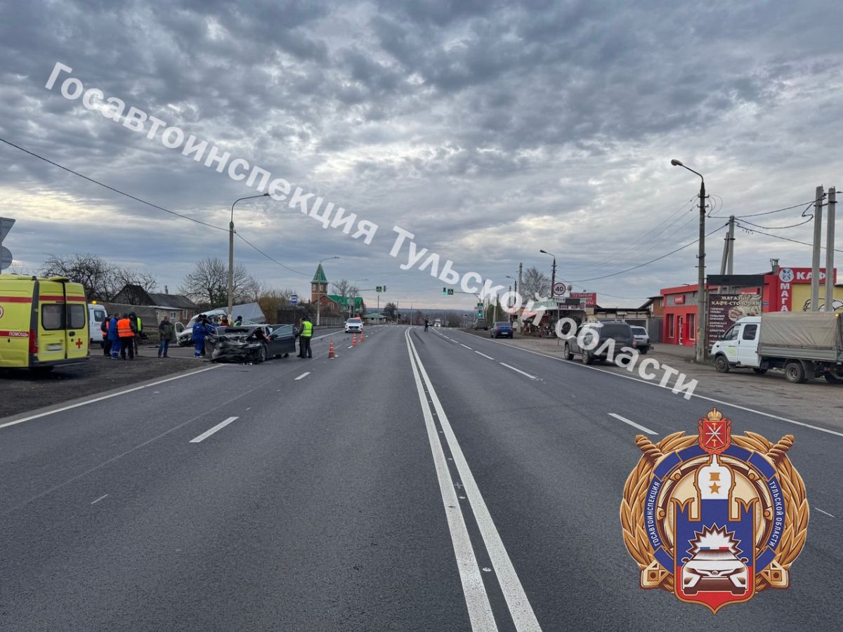 В Щекинском районе в ДТП пострадала компания молодежи