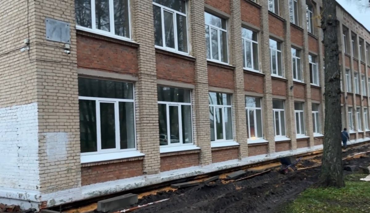 В Щекинской школе №11 начался капитальный ремонт В Щекинской школе №11 начался капитальный ремонт