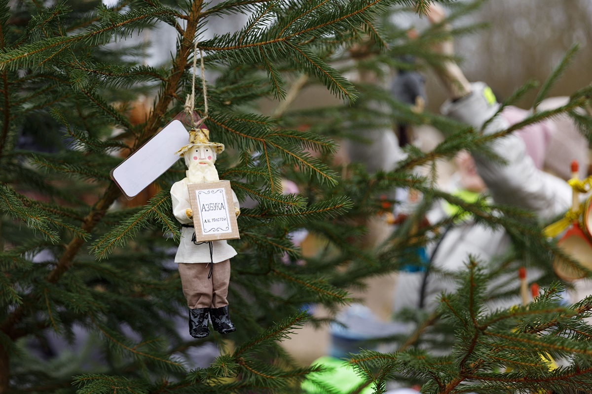 Школьники из Щекино стали победителями конкурса «Подарок для яснополянской елки» Школьники из Щекино стали победителями конкурса «Подарок для яснополянской елки»