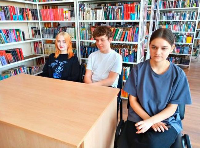 В Суворовской библиотеке прошел урок здоровья «Мы – за здоровый образ жизни»