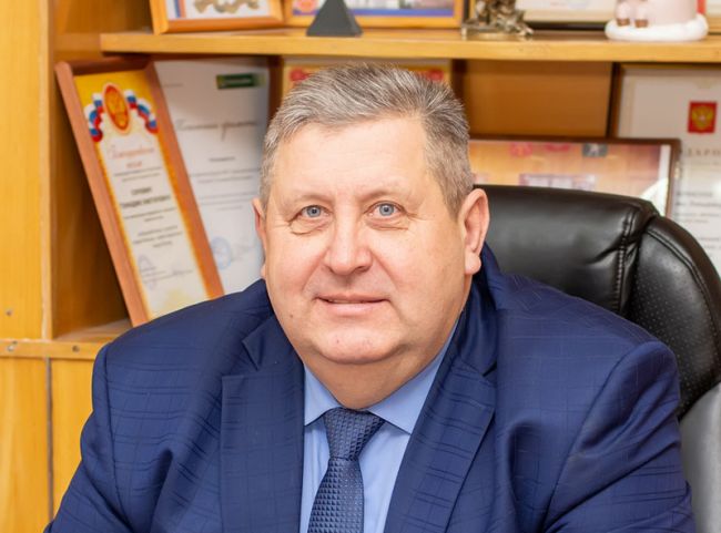 Геннадий Сорокин поздравил жителей Суворовского района с Новым годом
