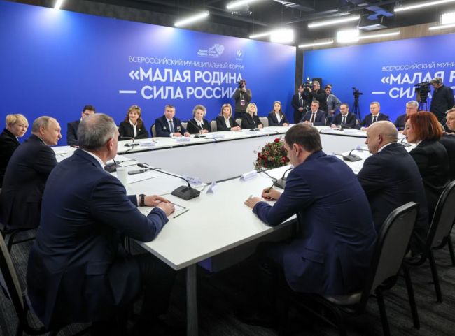 Владимир Путин пообещал продлить проект «Формирование комфортной городской среды»