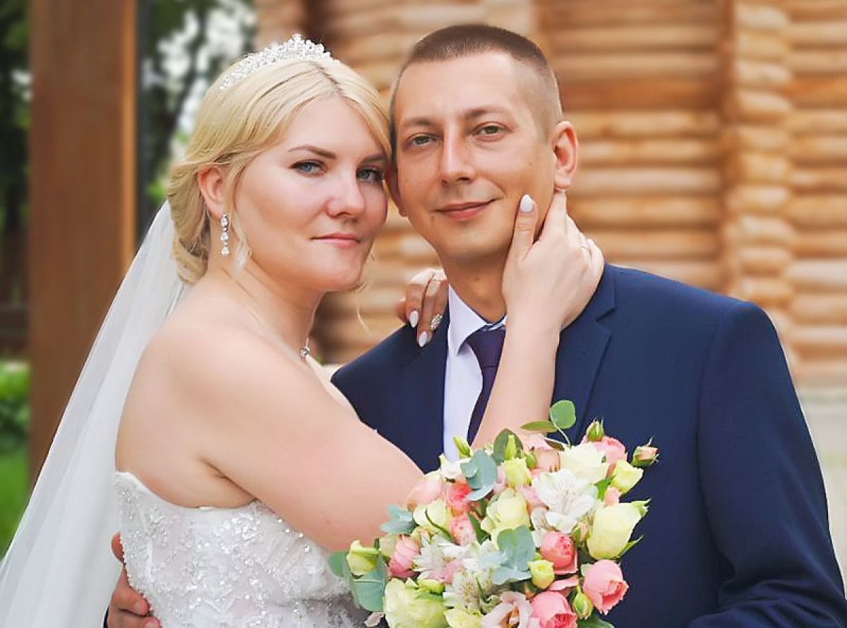 В июне в Суворовском районе узами брака скрепили свои отношения 13 пар