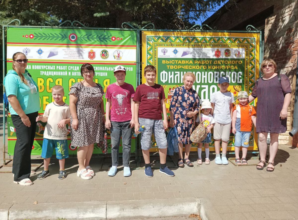 Суворовские дети посетили музей Филимоновской игрушки
