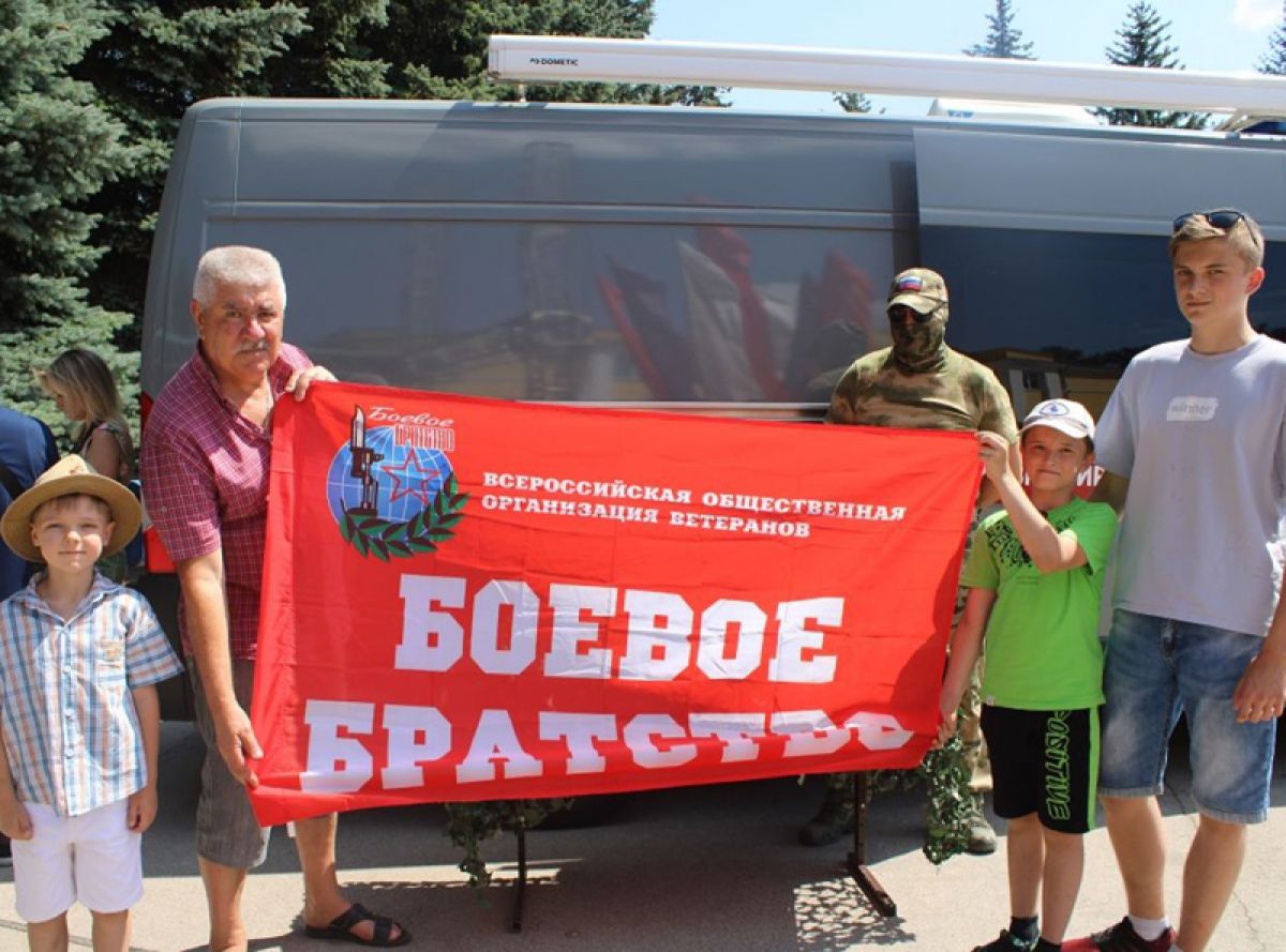 Владимир Борисов: Подростки видят, какими должны быть защитники Отечества