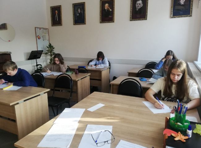 Суворовские музыканты приняли участие в школьном этапе олимпиады по музыкальной литературе