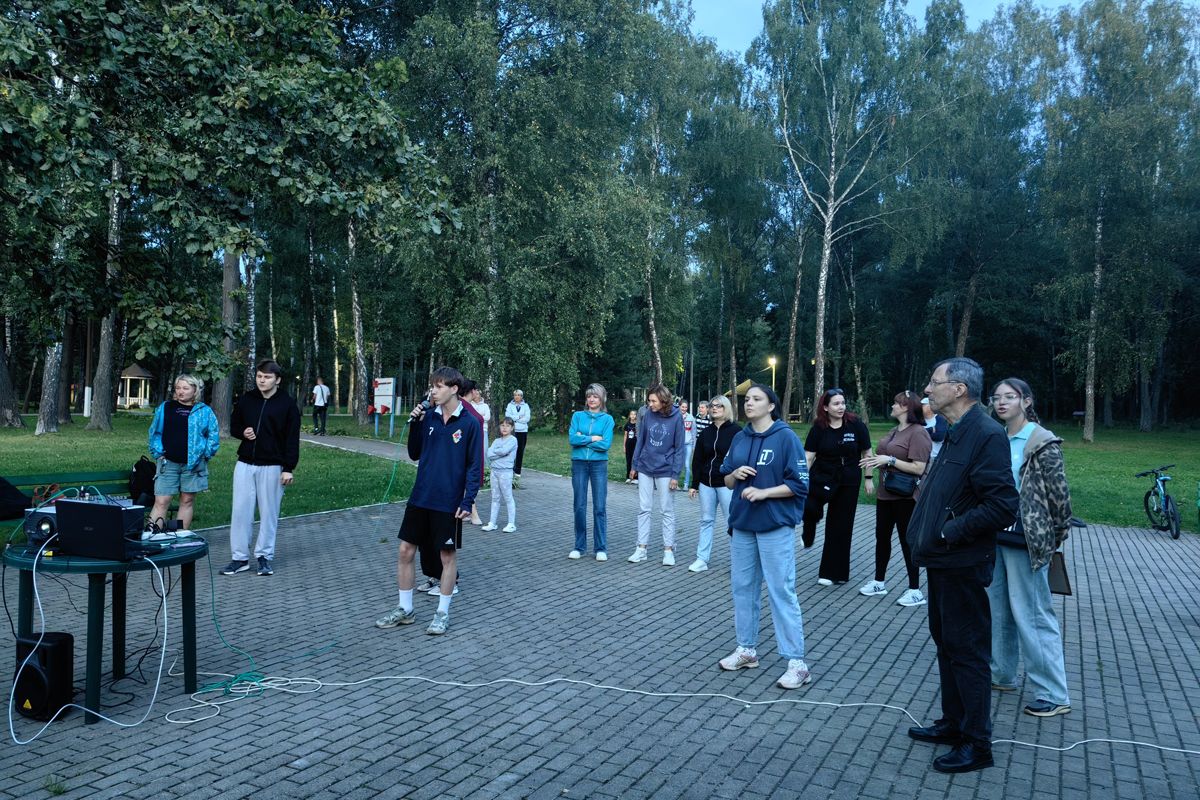 В Суворове прошел «Вечер караоке»