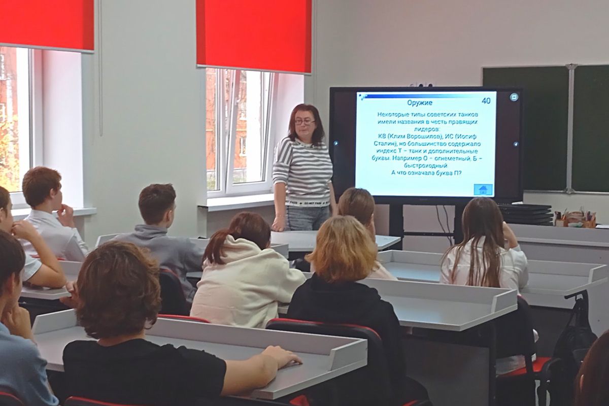 Суворовские школьники приняли участие в интеллектуальной игре «Во славу Отечества»