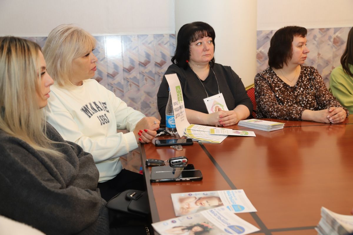 Суворовцам рассказали о мерах поддержки семей с детьми