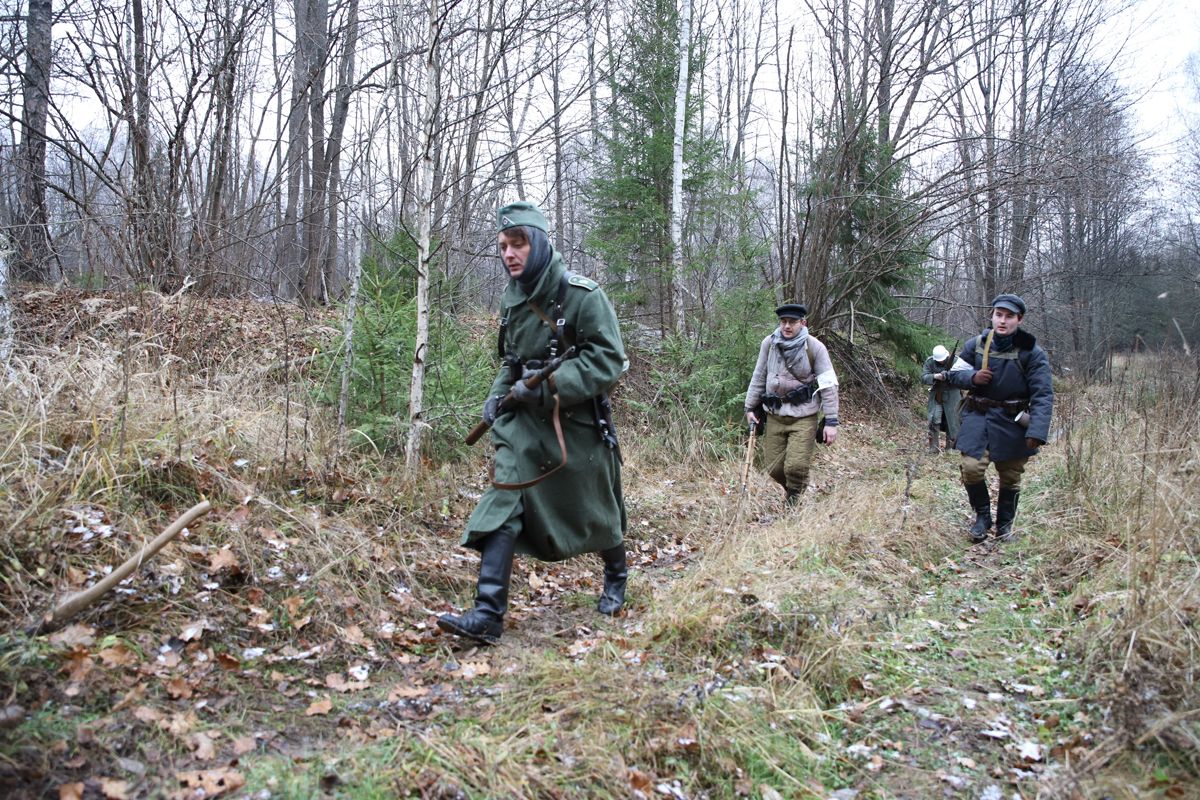 Октябрь 41-го в Тульской области: бомбы, сбитый самолёт люфтваффе и немцы в Лихвине Октябрь 41-го в Тульской области: бомбы, сбитый самолёт люфтваффе и немцы в Лихвине