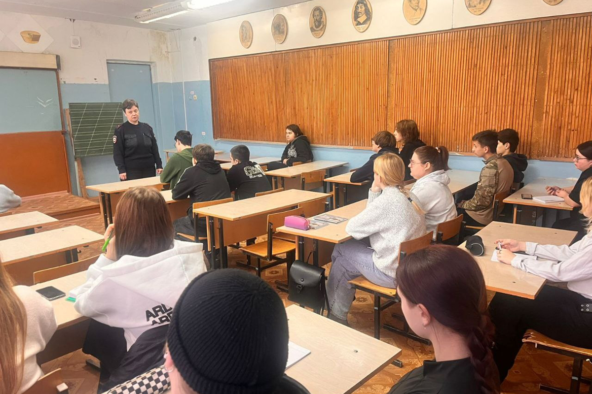 В суворовском колледже прошла профилактическая беседа в рамках акции «Чистое поколение»