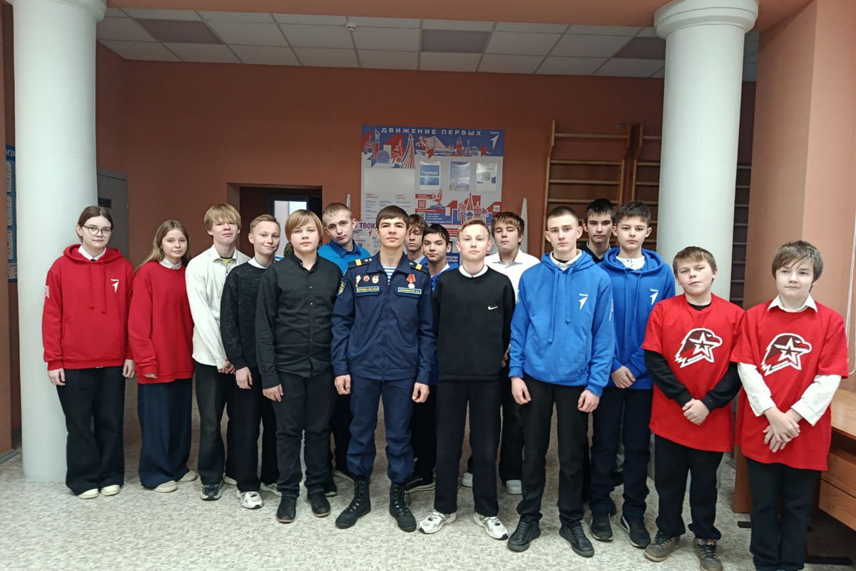 Далерходжа Алиакбаров: У детей есть возможность расти на примерах настоящего героизма