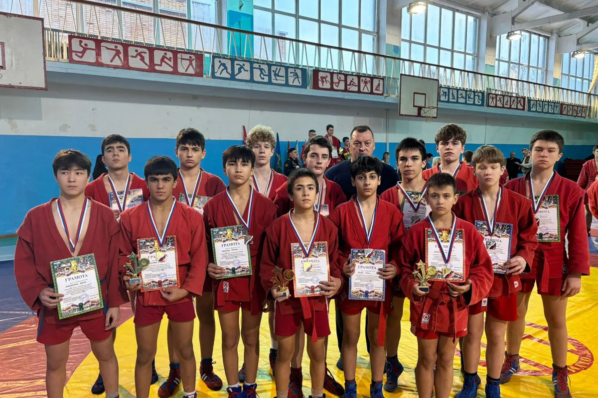 Суворовские спортсмены стали призерами турнира по самбо