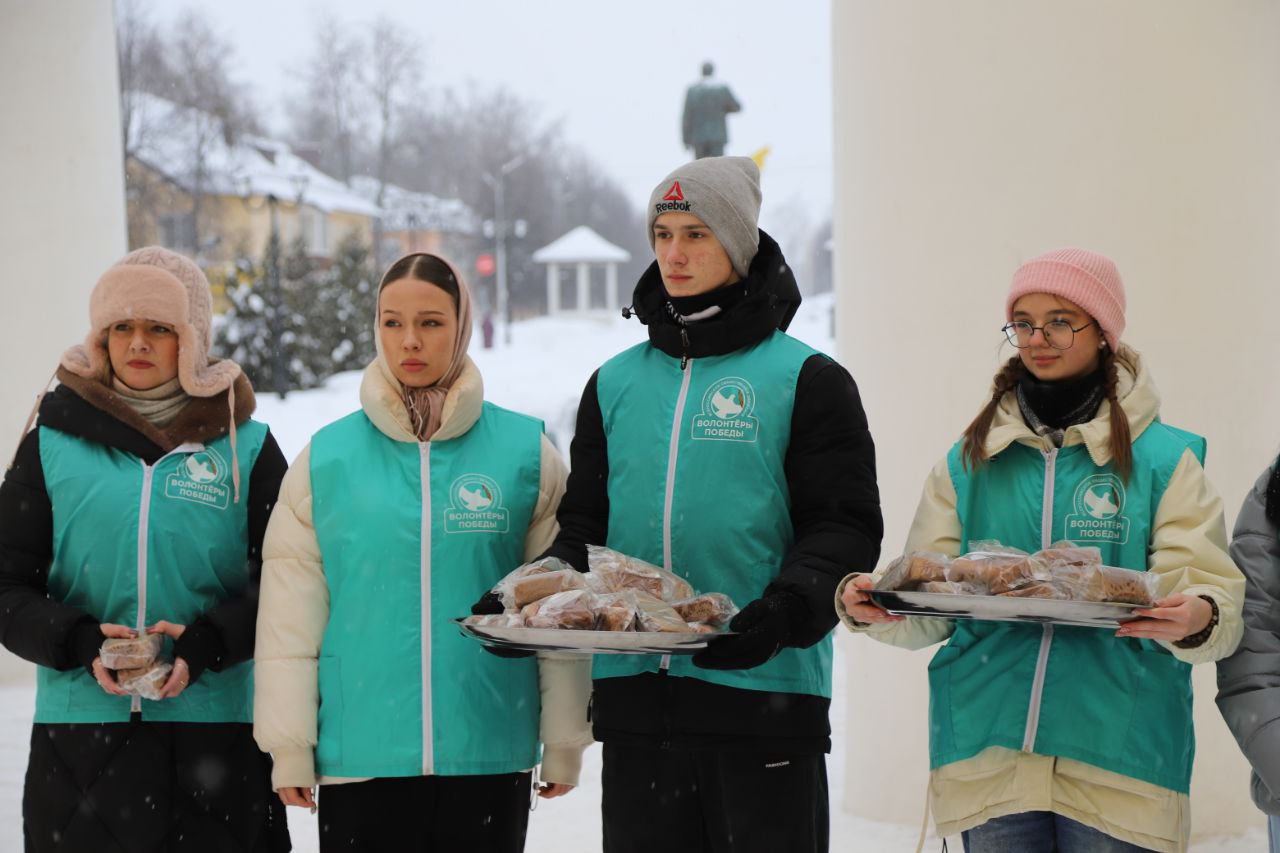 В Суворове прошла акция «Блокадный хлеб»