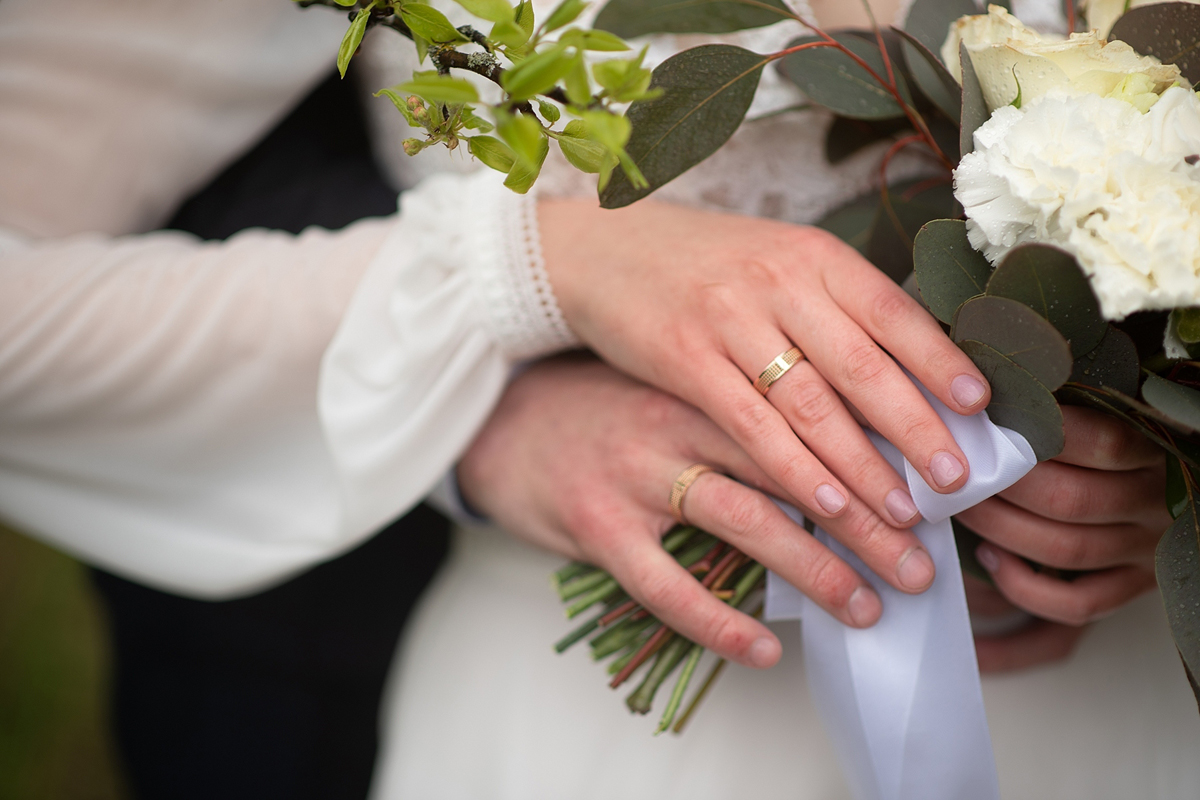 В декабре в Суворовском районе узами брака скрепили свои отношения 10 пар В декабре в Суворовском районе узами брака скрепили свои отношения 10 пар