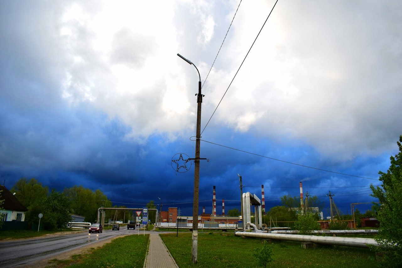 В Суворове ведутся работы по устранению последствий непогоды