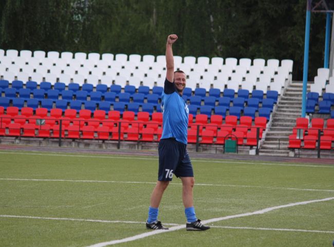 В Суворове прошли игры районного чемпионата по футболу