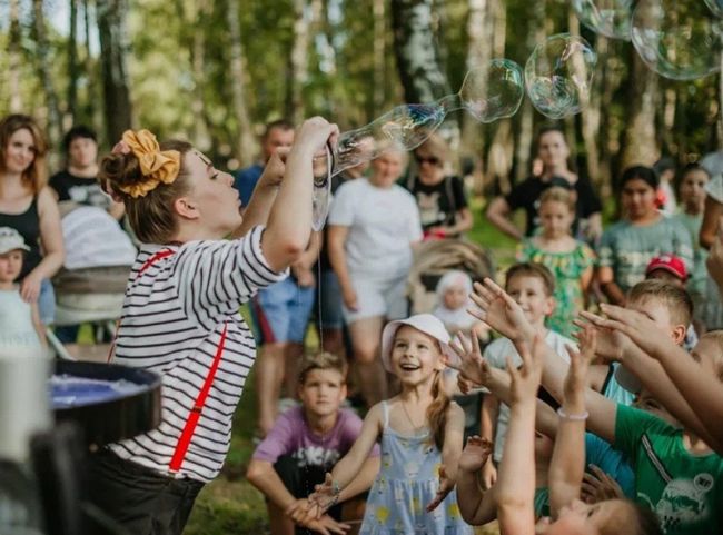 В Суворове прошло открытие детского клуба «Страна Лапландия» В Суворове прошло открытие детского клуба «Страна Лапландия»