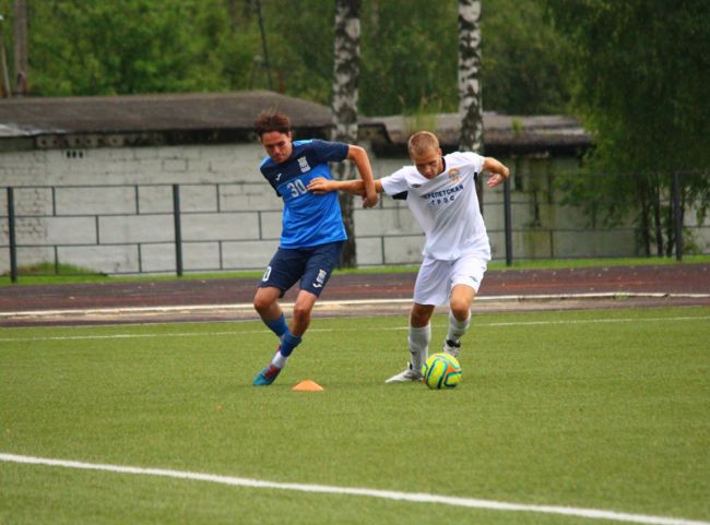 В Суворовском районе стартовал третий круг районного чемпионата по футболу