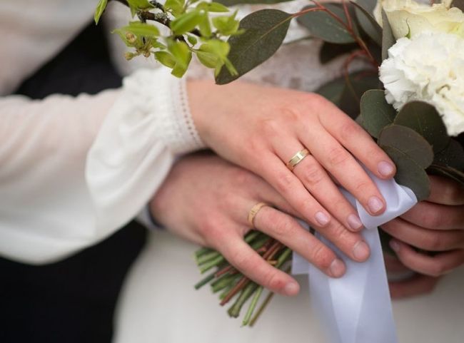 В ноябре в Суворовском районе узами брака скрепили свои отношения 12 пар