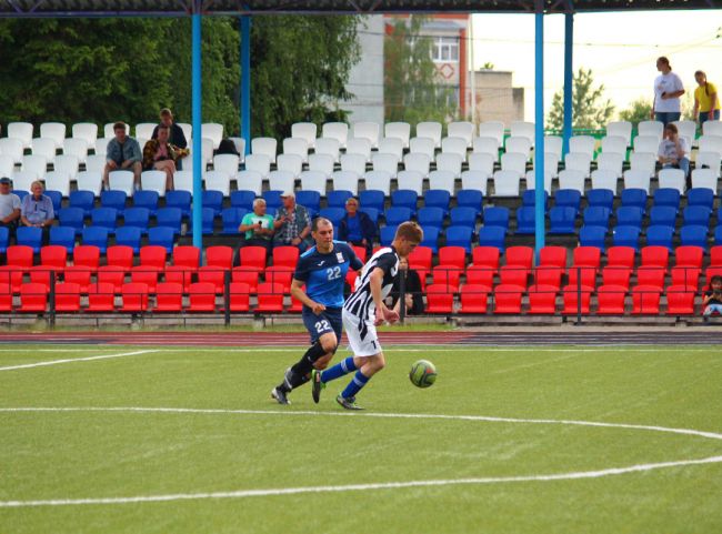 В Суворове прошли игры четвертого тура районного чемпионата по футболу