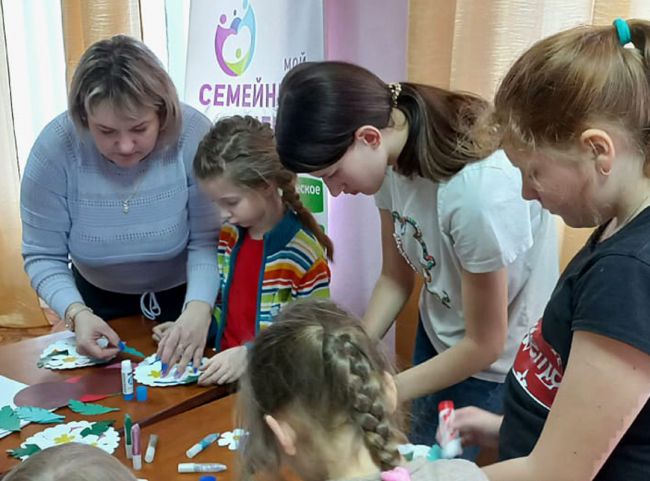 Суворовцам рассказывают о «Моем семейном центре»