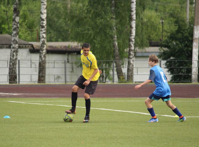 В Суворове прошли игры чемпионата района по футболу