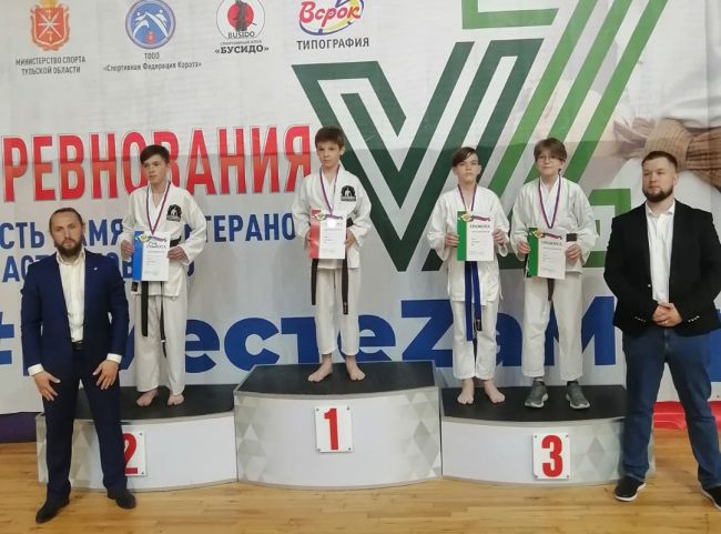 Суворовский каратист стал призером областных соревнований