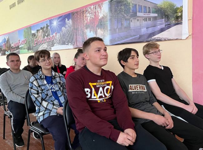 В Черепетской школе прошли мероприятия, направленные на борьбу с наркоманией