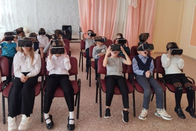 Ученики второй школы совершили виртуальное путешествие в космос
