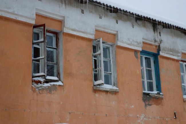 Прокуратура города Тулы защищает права жильцов аварийного дома