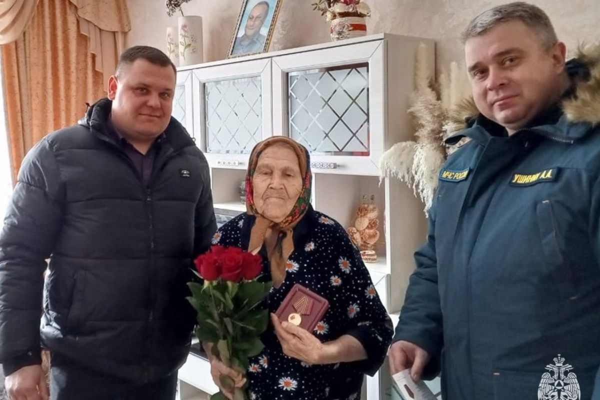 Вручение медалей к 80-летию Победы – почетная миссия