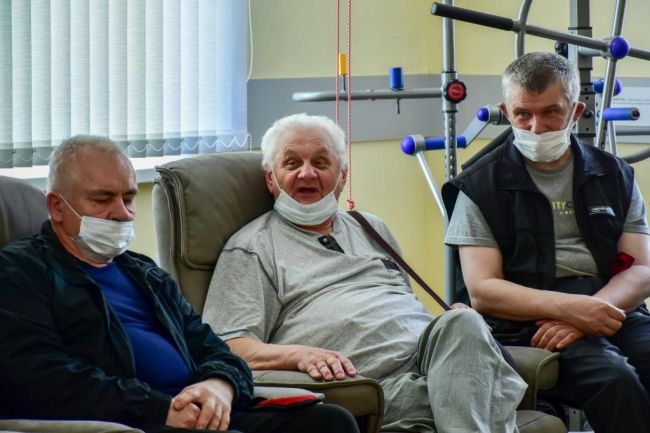 До 1 октября федеральные льготники могут изменить форму получения набора социальных услуг