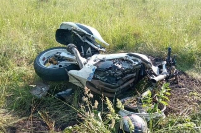 Мотоциклист в аварии между Андреевкой и Волчьей Дубравой лишился ноги