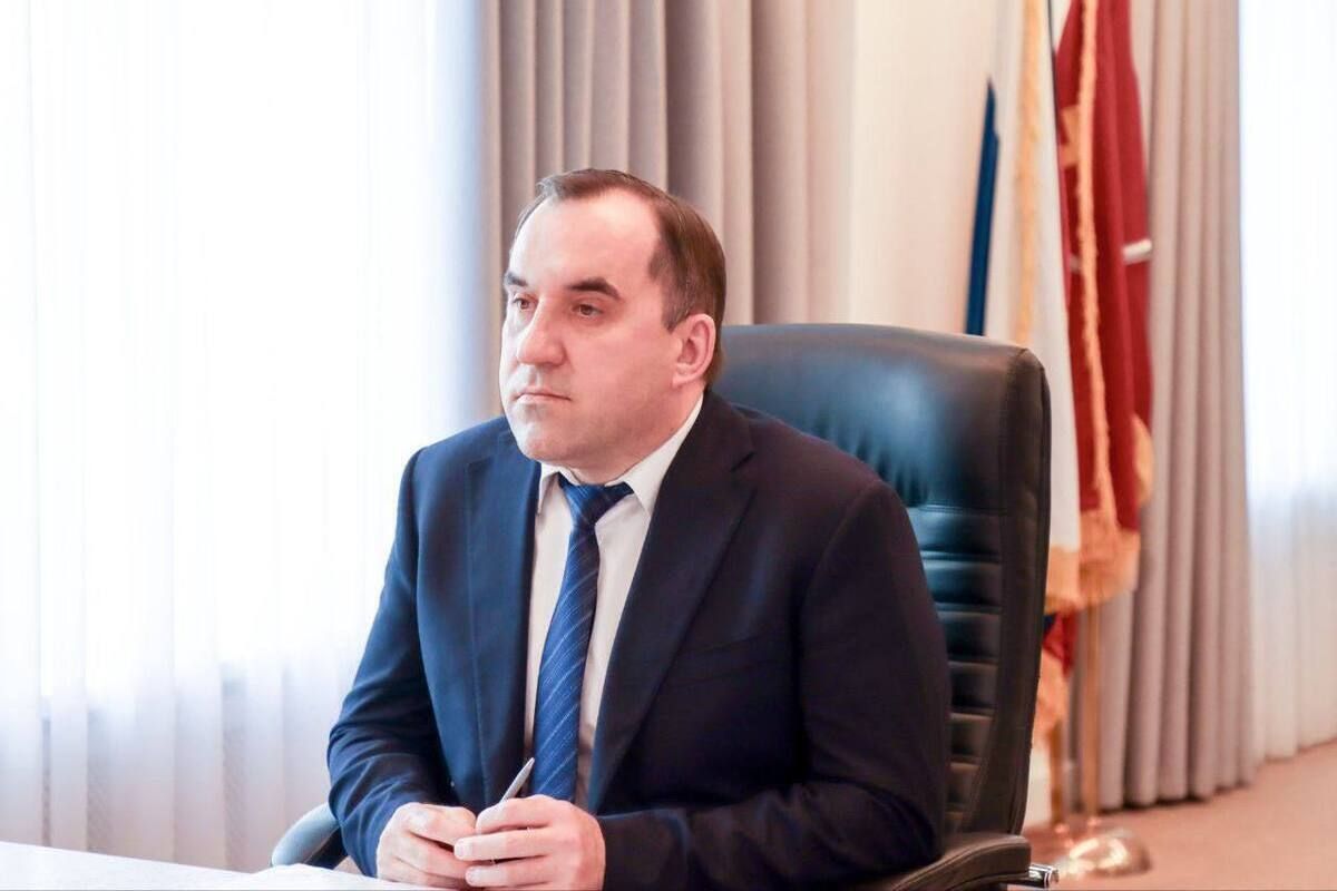 Тульские депутаты поздравляют с праздником водителей и автомобилистов Тульские депутаты поздравляют с праздником водителей и автомобилистов