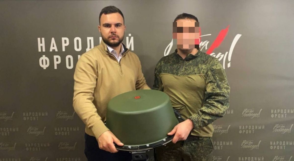 Команда Народного фронта передала станцию радиоэлектронной борьбы «Капюшон К-6» на сумское направление Команда Народного фронта передала станцию радиоэлектронной борьбы «Капюшон К-6» на сумское направление