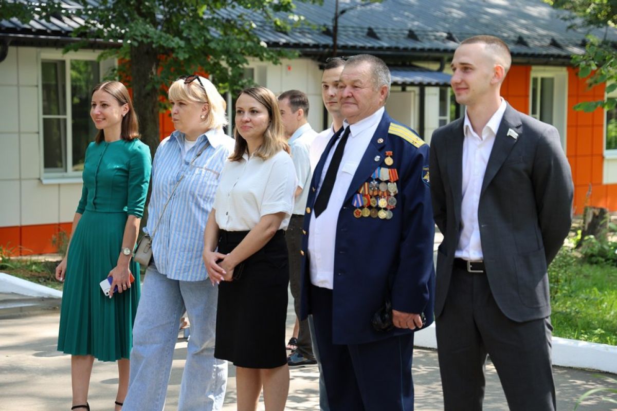 Депутаты Тульской городской Думы и ветераны СВО посетили детский лагерь «Орленок»