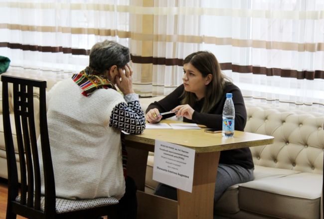 Теплоогаревских пенсионеров обследовали московские врачи