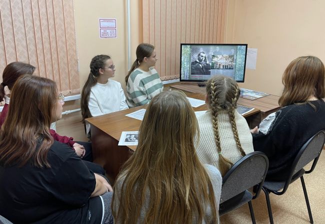 Воспитанники детской музыкальной школы знакомились с творчеством Рахманинова
