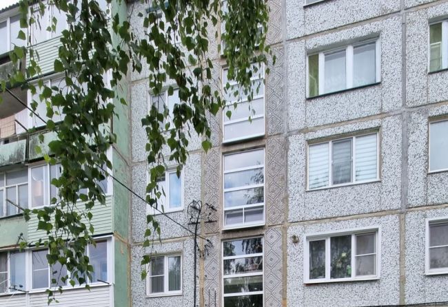 В теплинских домах вставили пластиковые окна по «Народному бюджету-2023»
